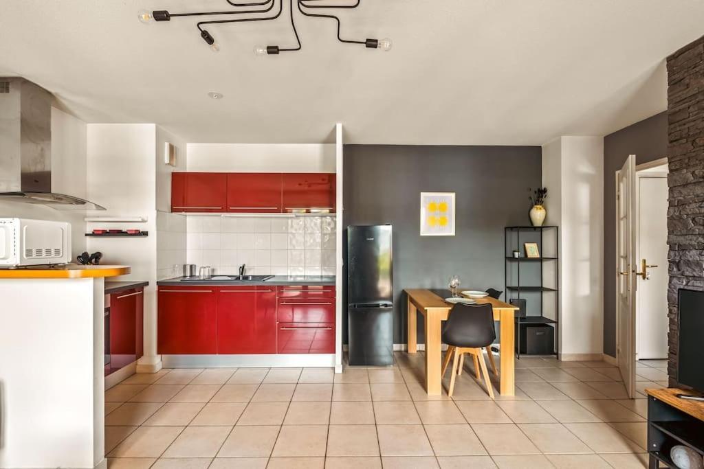 T2 Paisible Vaise, Avec Parking Metro Direct Bellecour Apartment Lyon Luaran gambar
